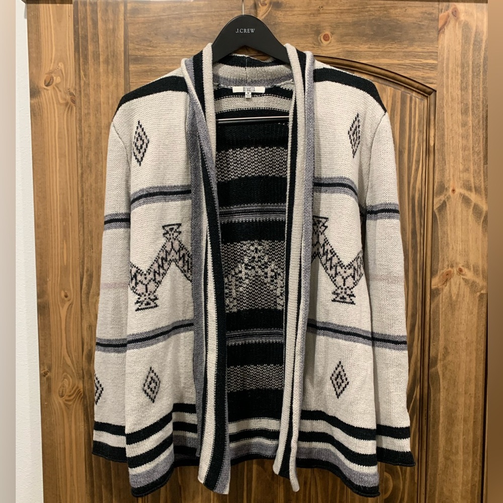 BB Dakota western cardigan sweater size medium